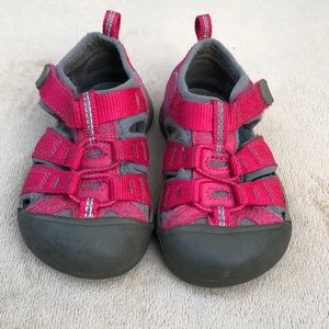 Keen toddler shoes